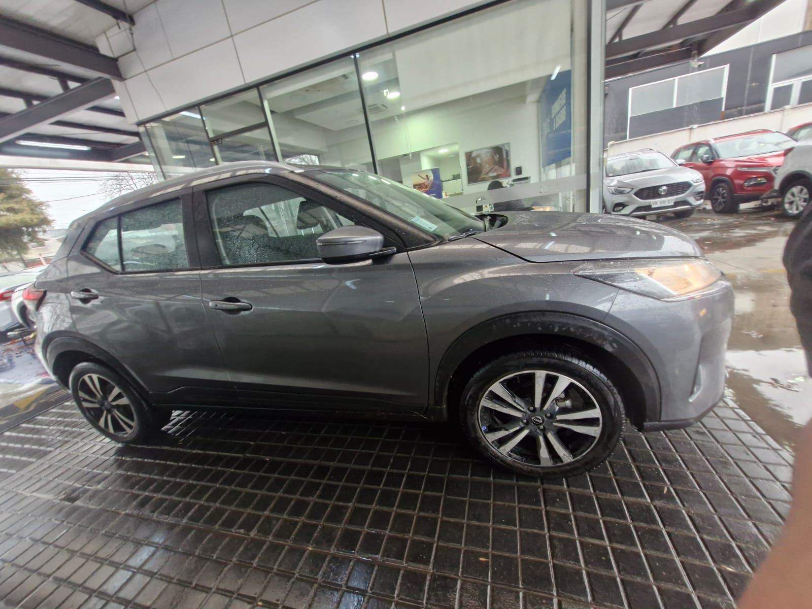NISSAN - 2