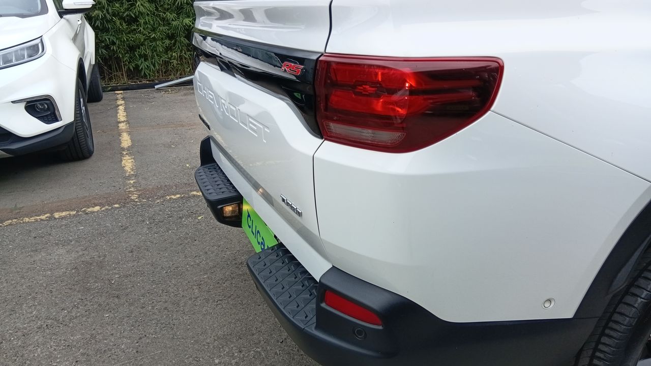 Chevrolet Montana — foto 20 de 38