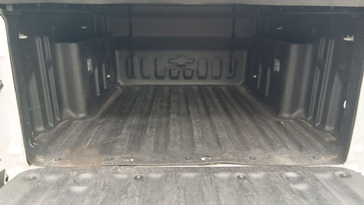 Chevrolet Montana — foto 11 de 38