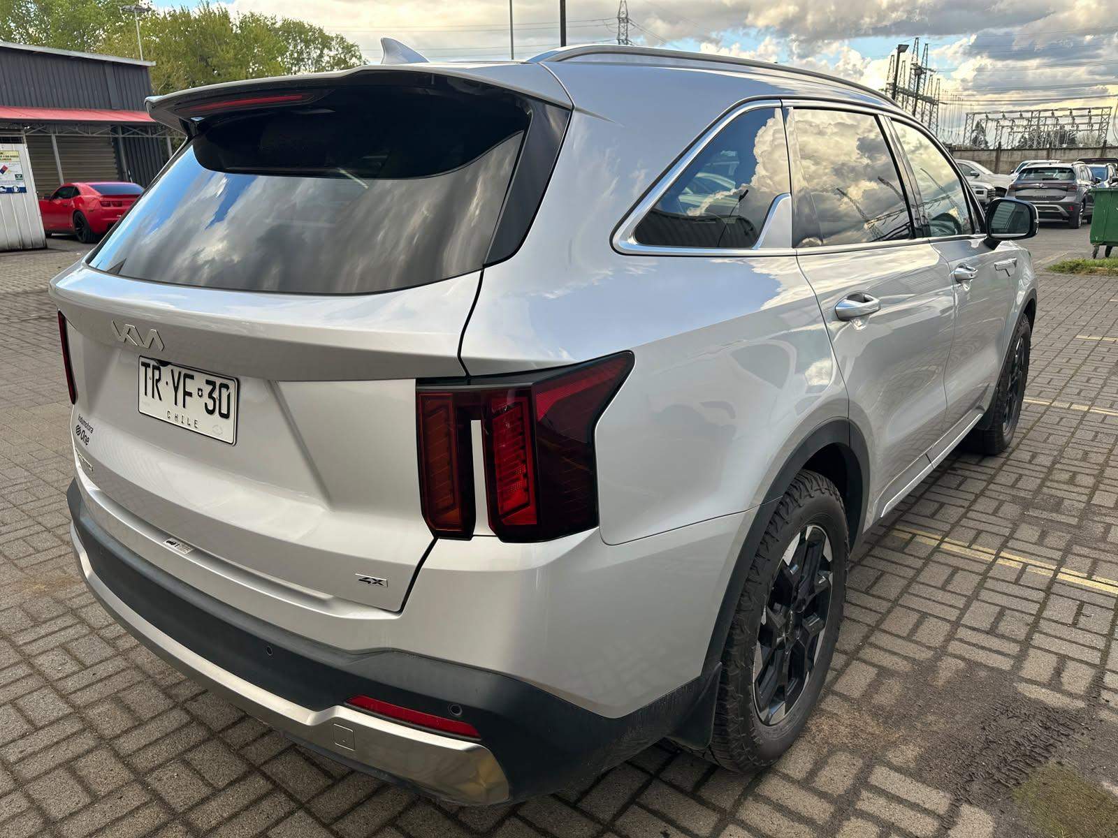 KIA - 4