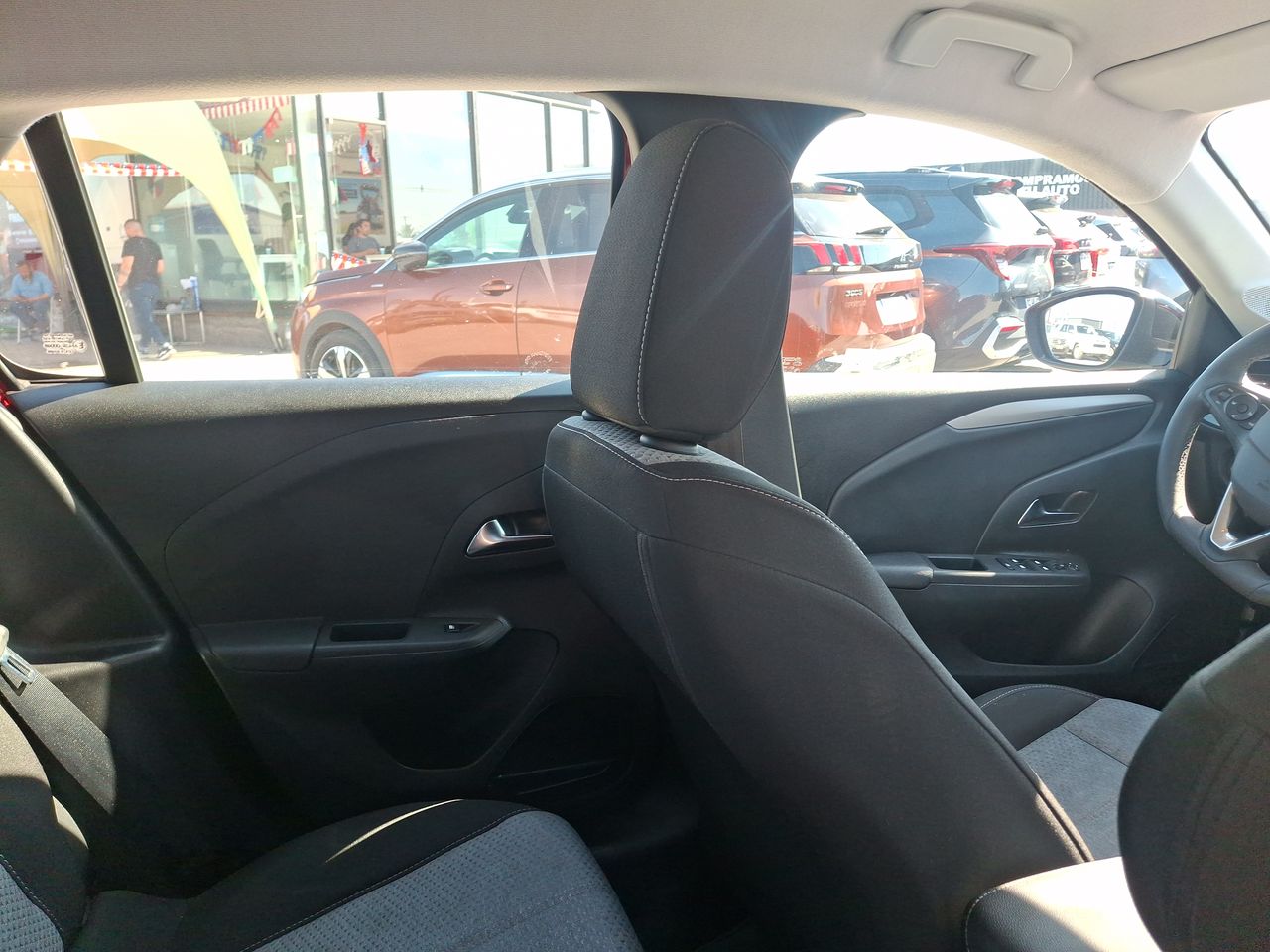 Opel Corsa — foto 16 de 30