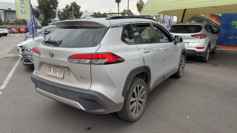 TOYOTA - 4