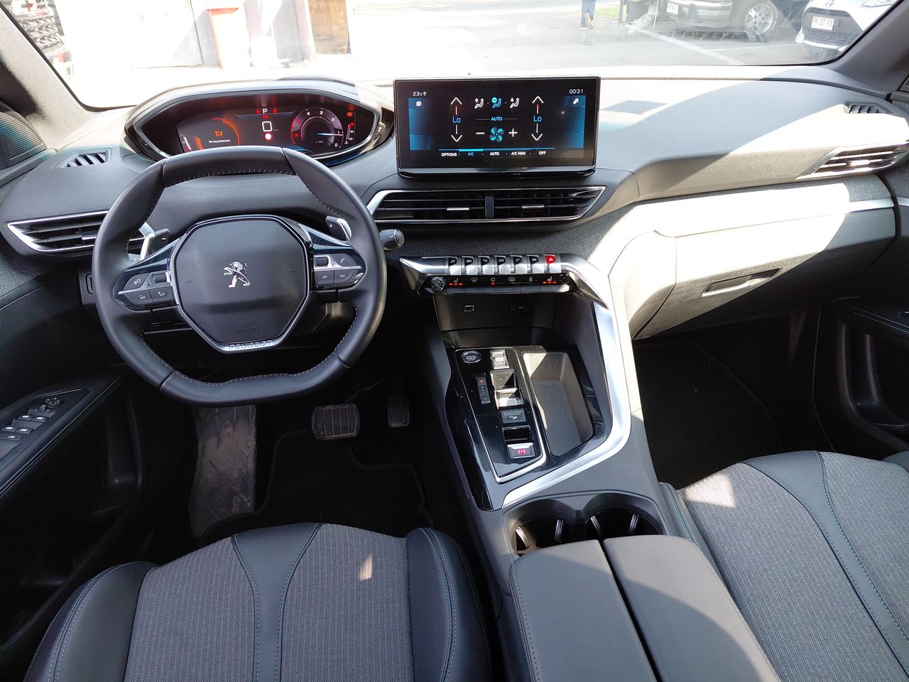 PEUGEOT - 30
