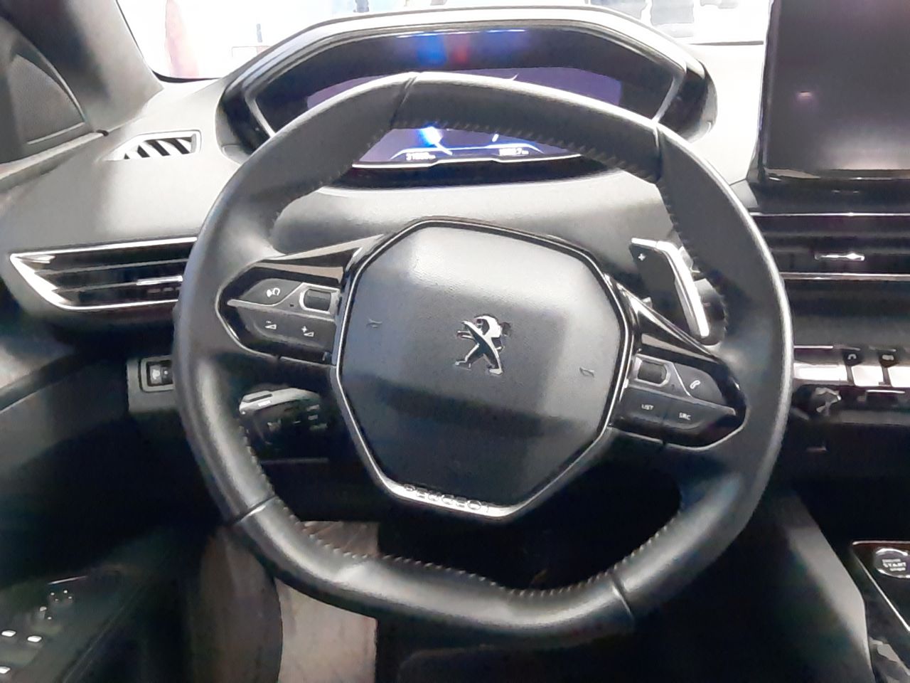 PEUGEOT - 18