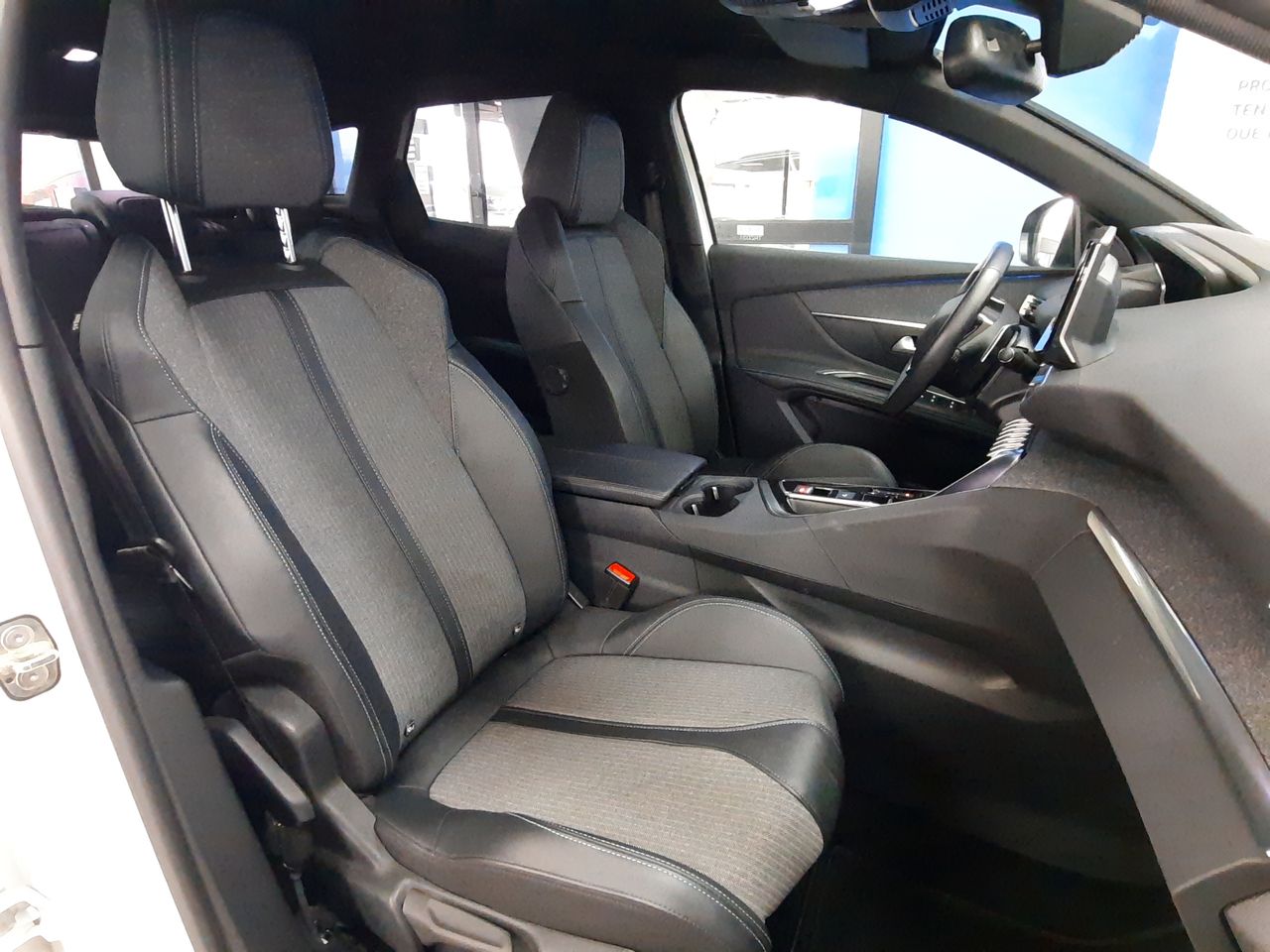 PEUGEOT - 26