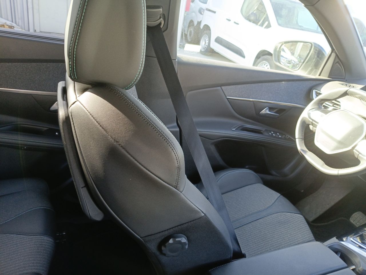 PEUGEOT - 4