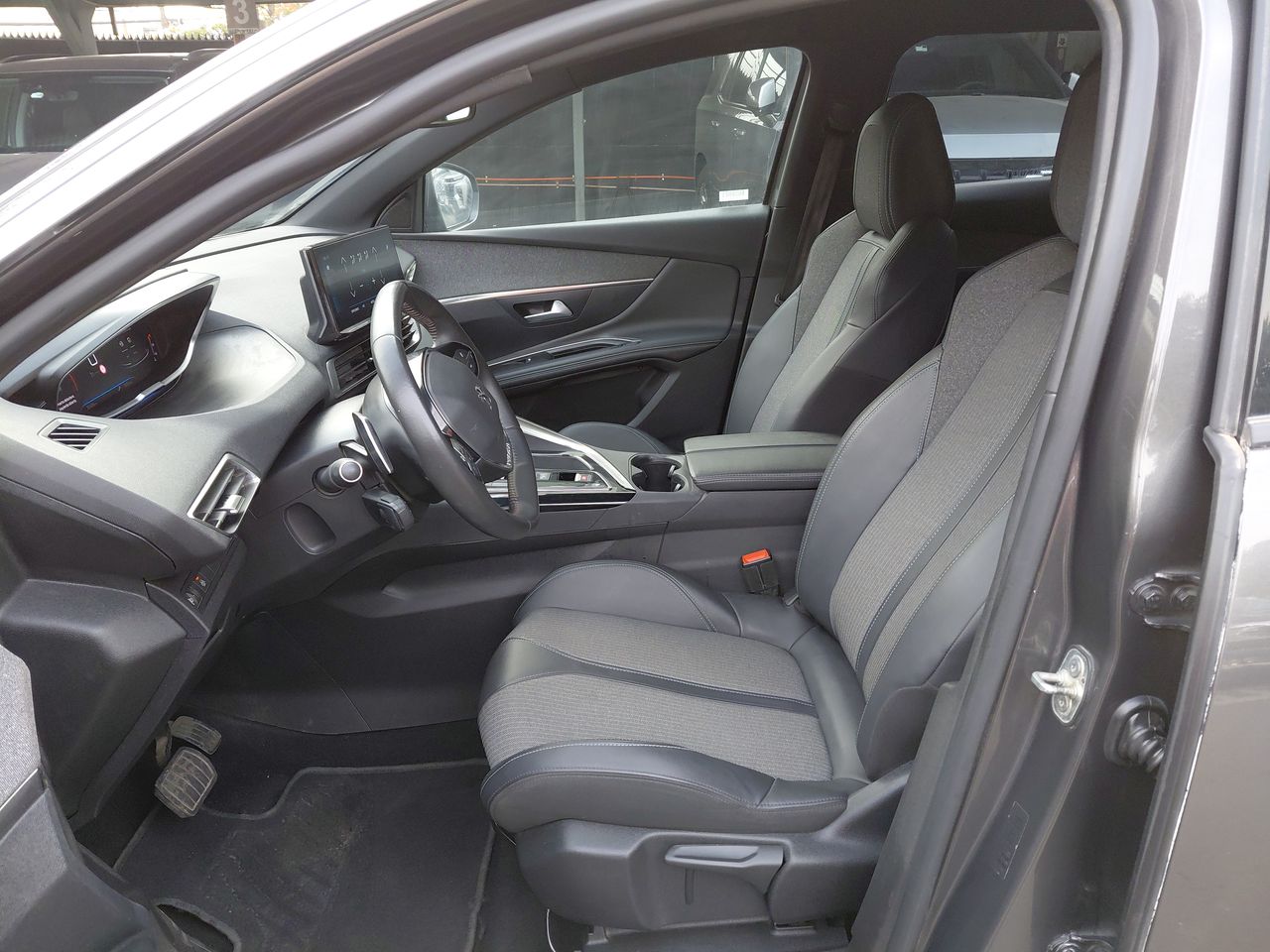 PEUGEOT - 6