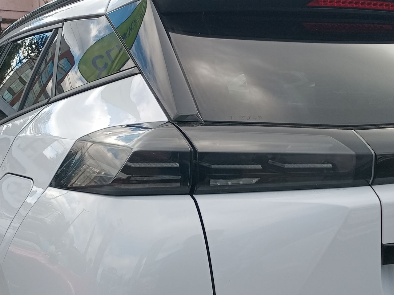 PEUGEOT - 20