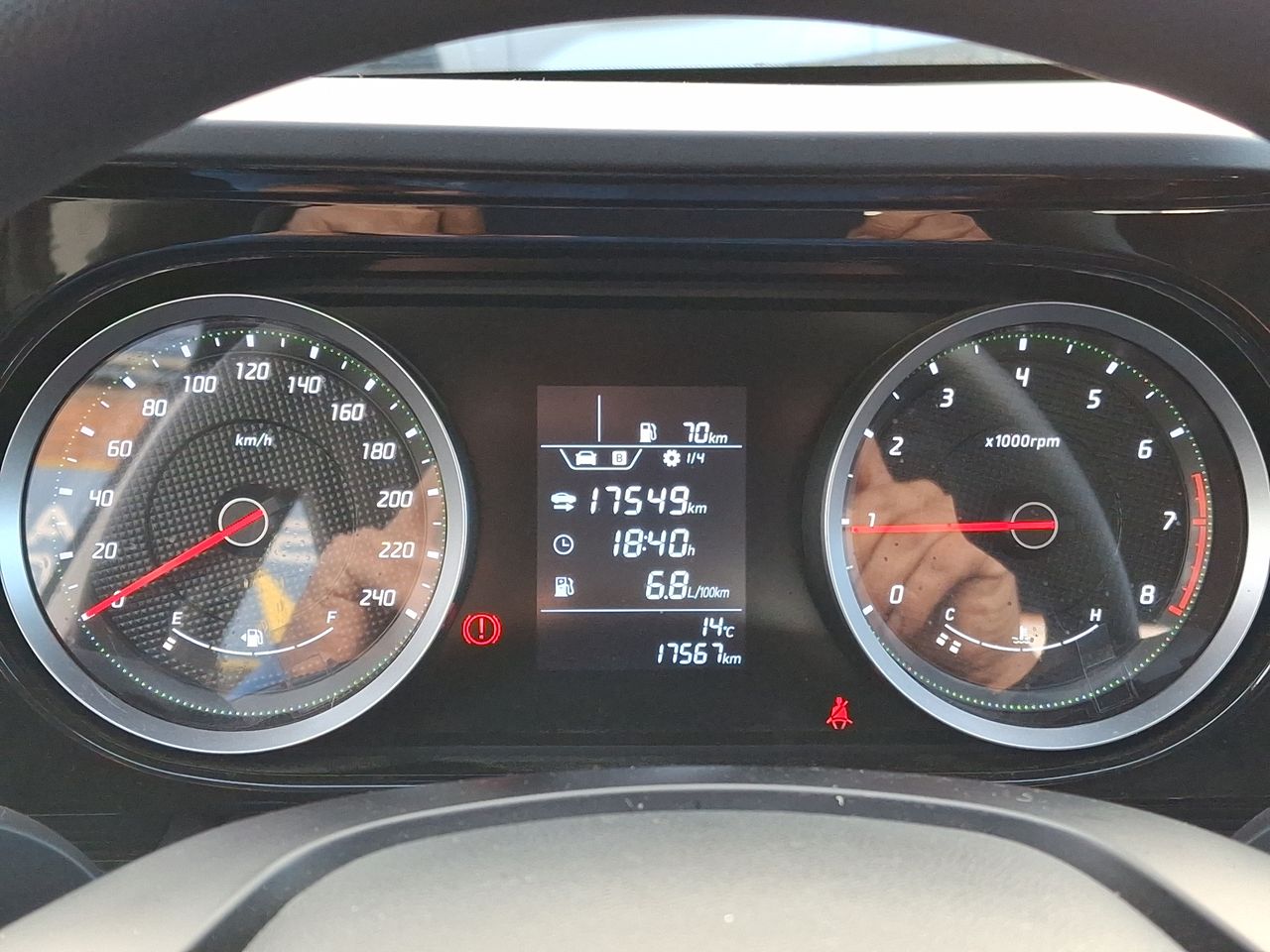 HYUNDAI - 28