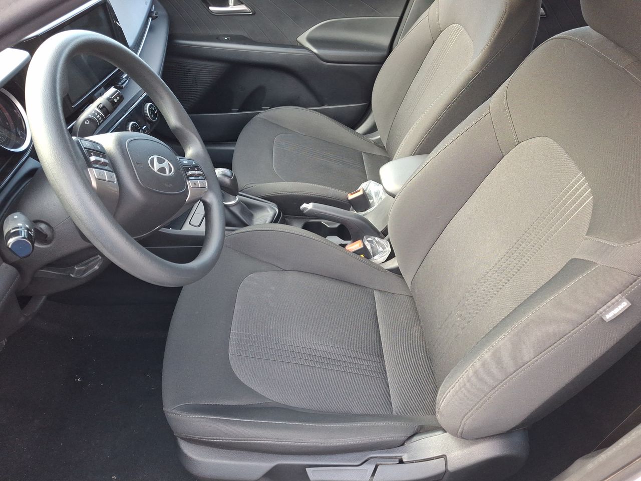 HYUNDAI - 25