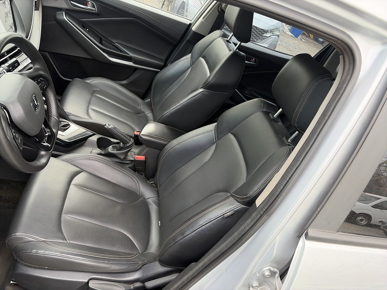 Changan Cs15 — foto 14 de 21