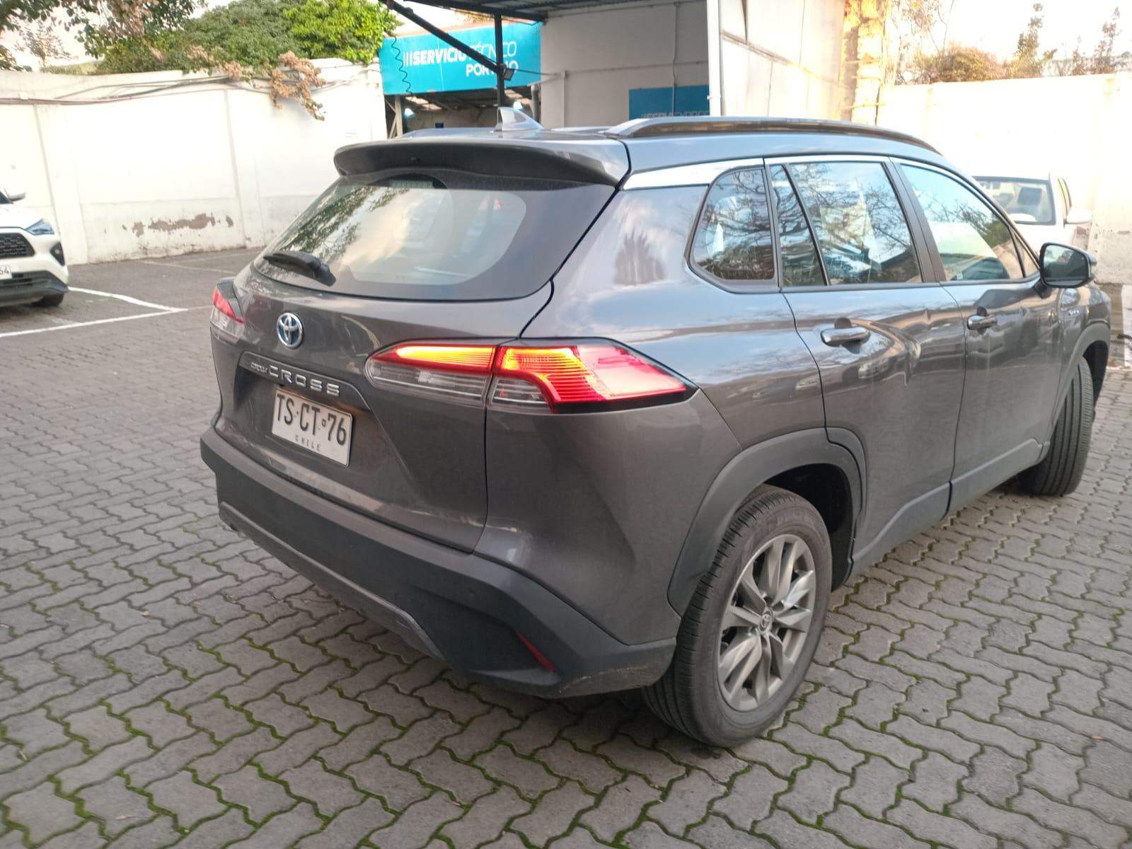TOYOTA - 4