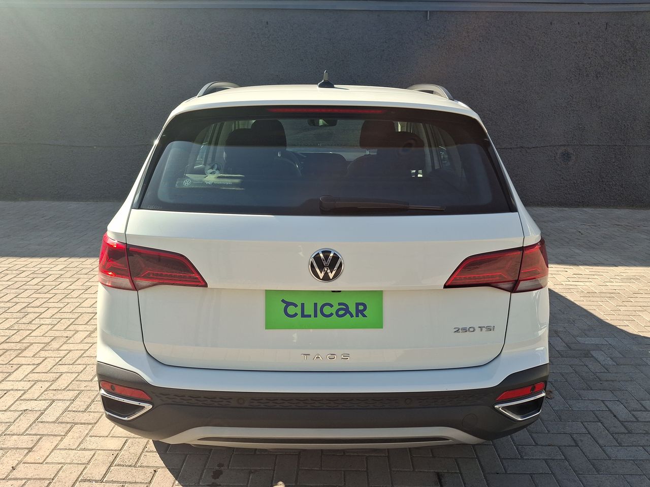 VOLKSWAGEN - 6