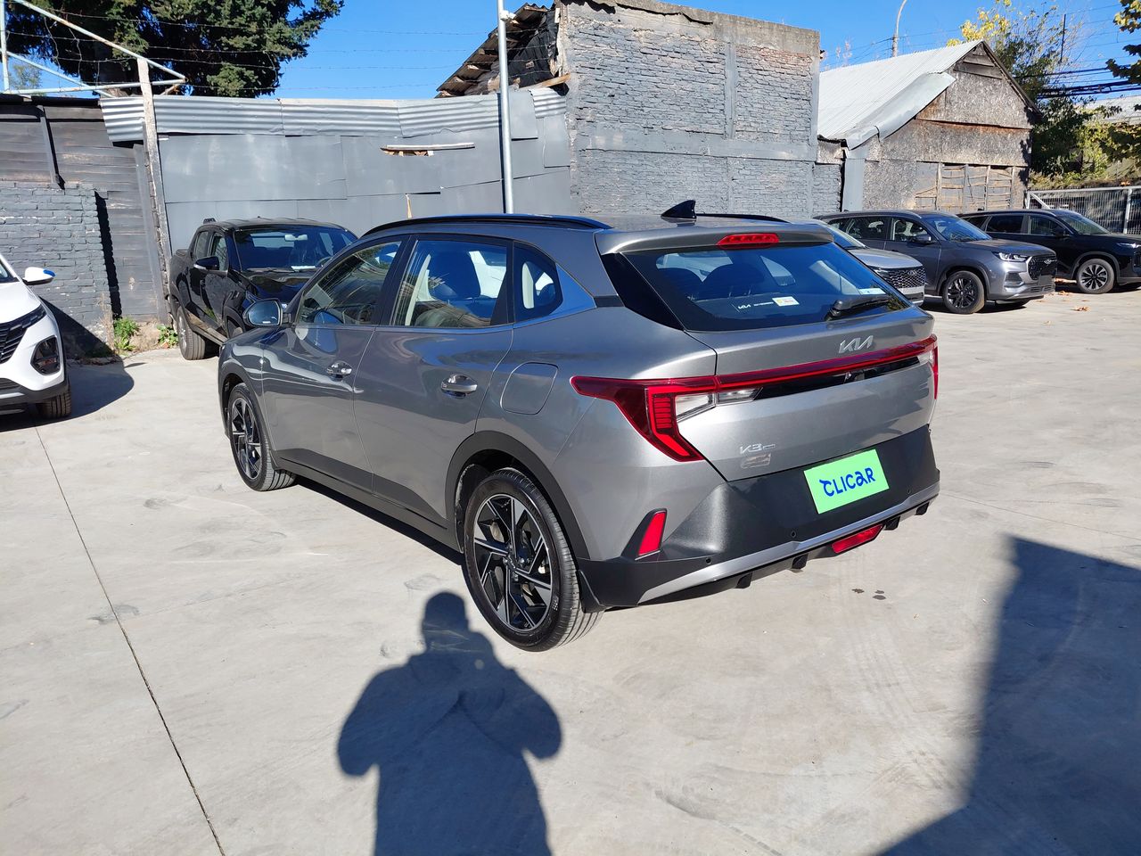 KIA - 5