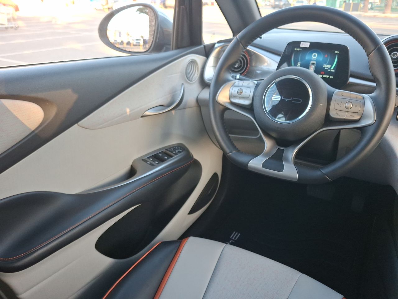 BYD - 16