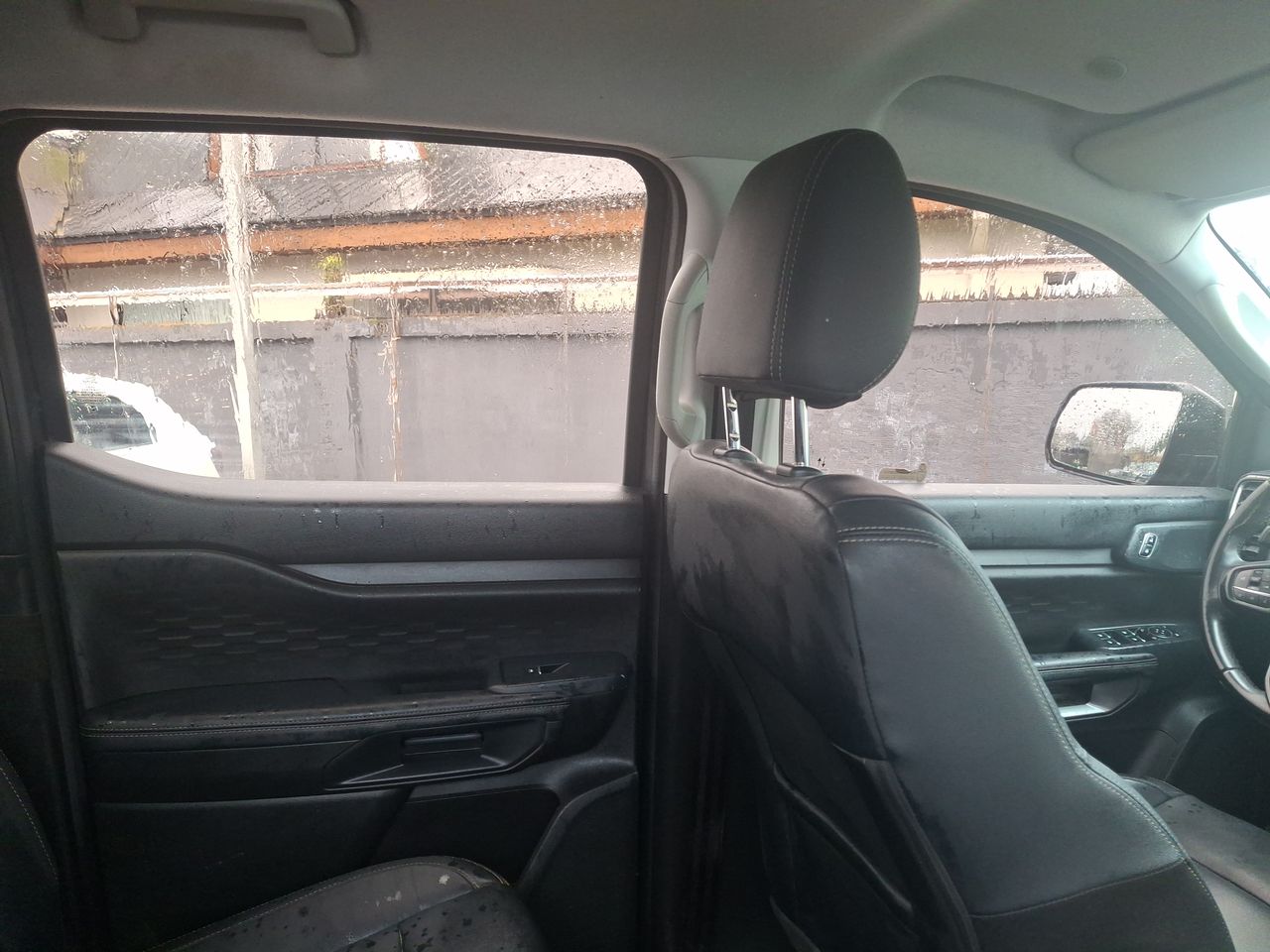 Ford Ranger — foto 16 de 35