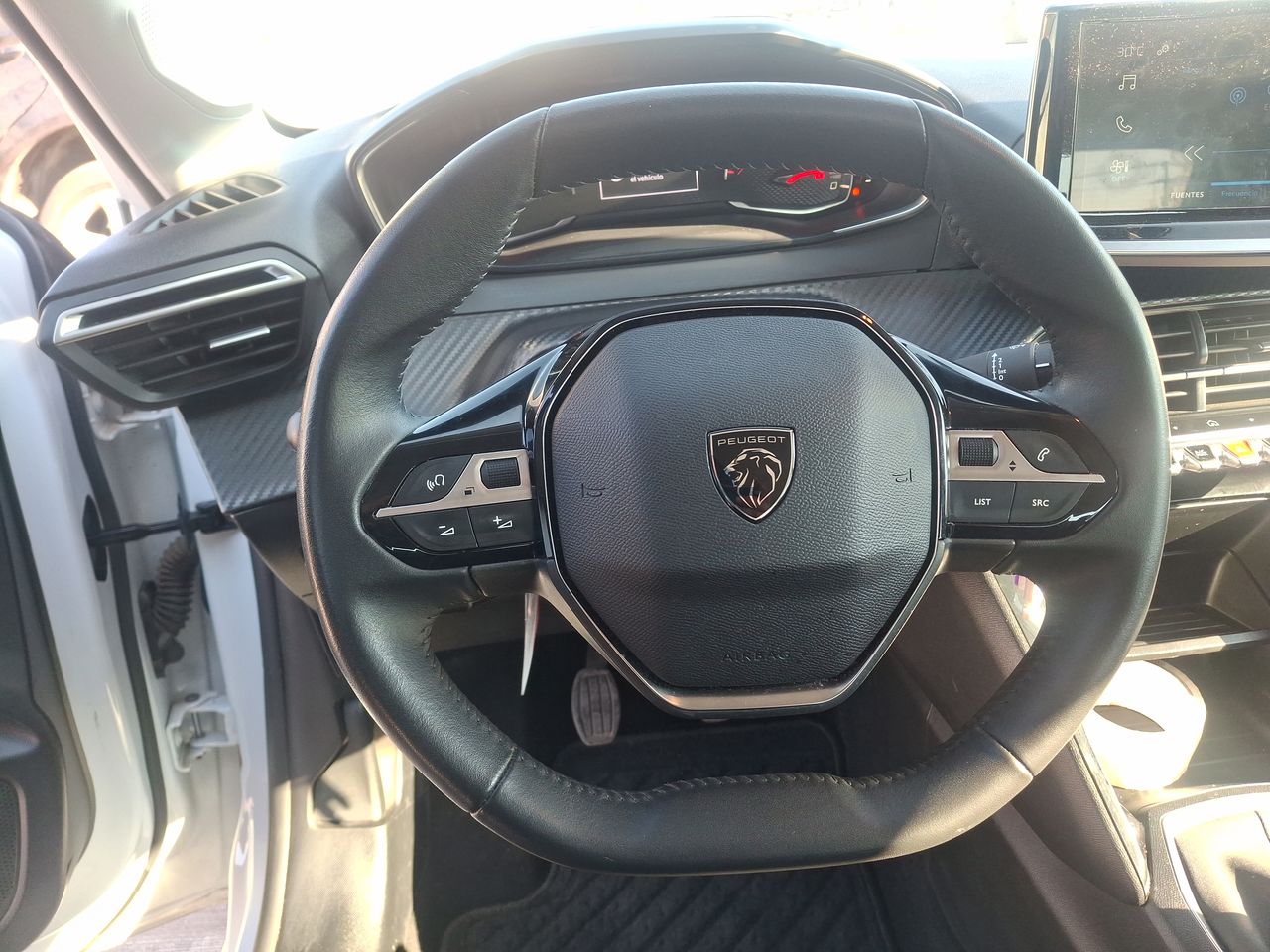 PEUGEOT - 24