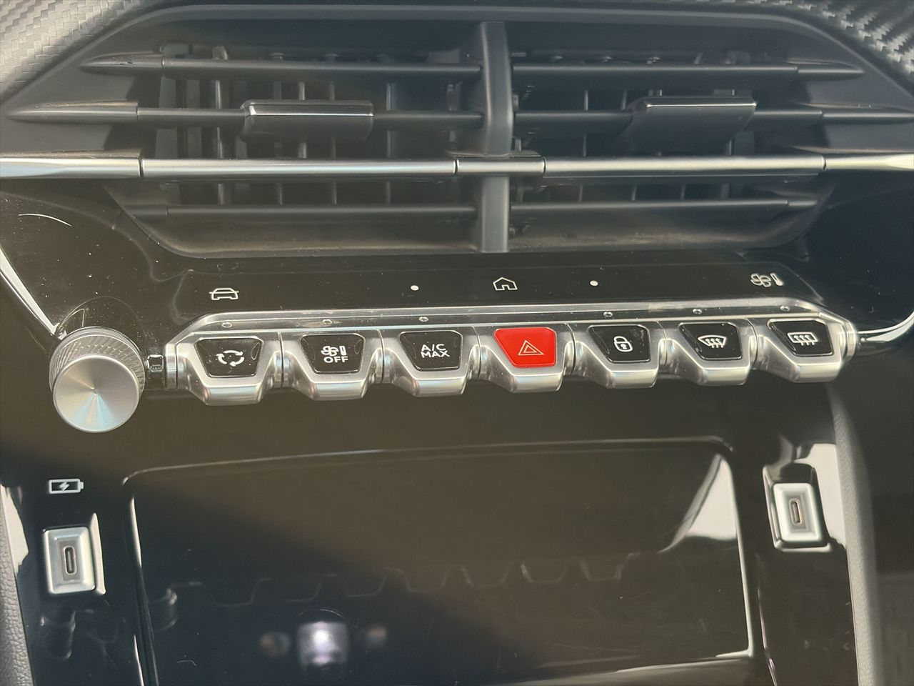 Peugeot 2008 — foto 19 de 20