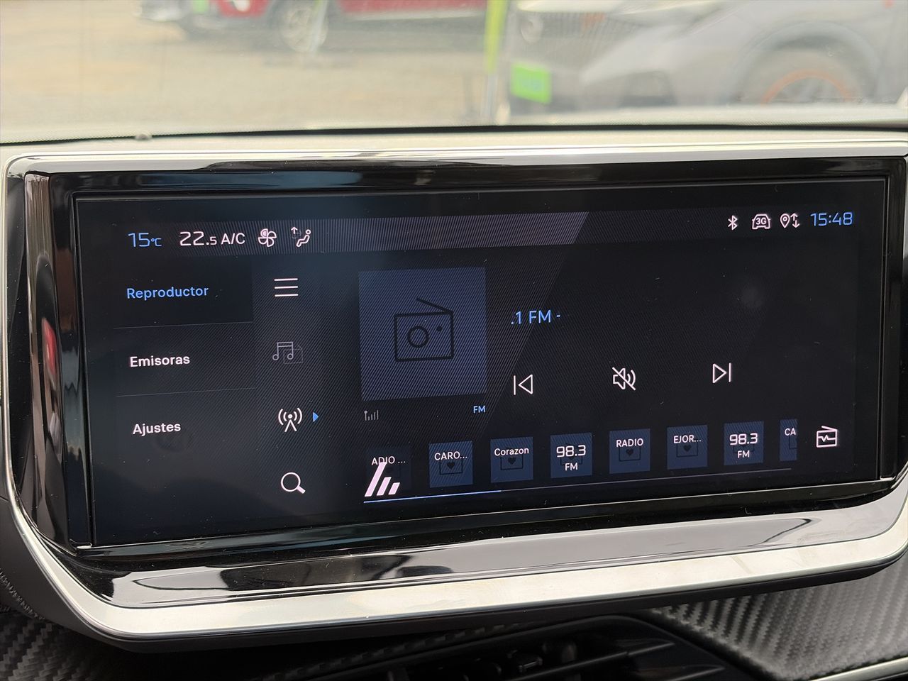 Peugeot 2008 — foto 17 de 20