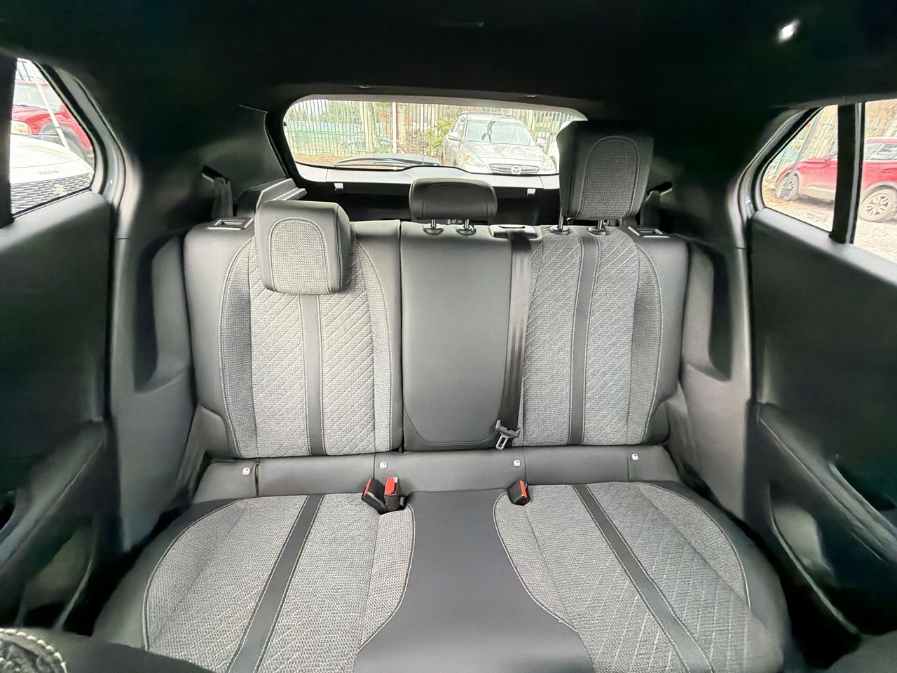 PEUGEOT - 5