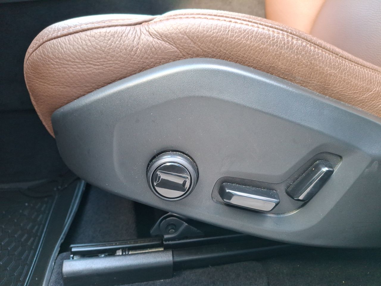 VOLVO - 22