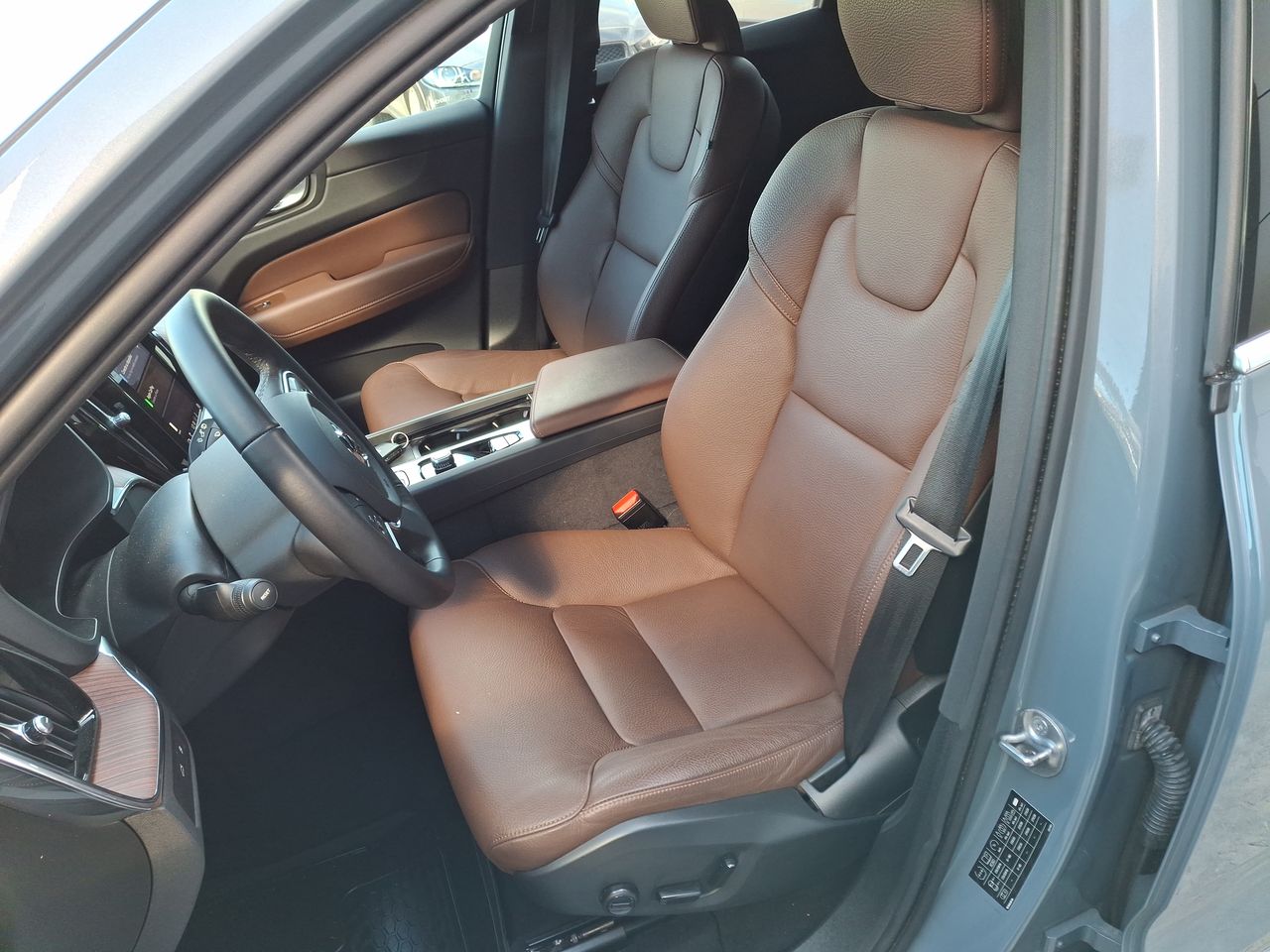 VOLVO - 23