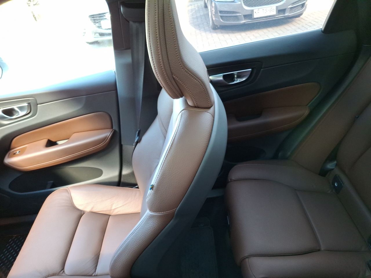 VOLVO - 11