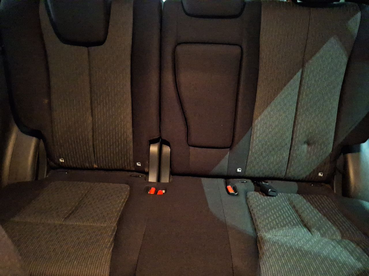 Mitsubishi Eclipse Cross — foto 26 de 27