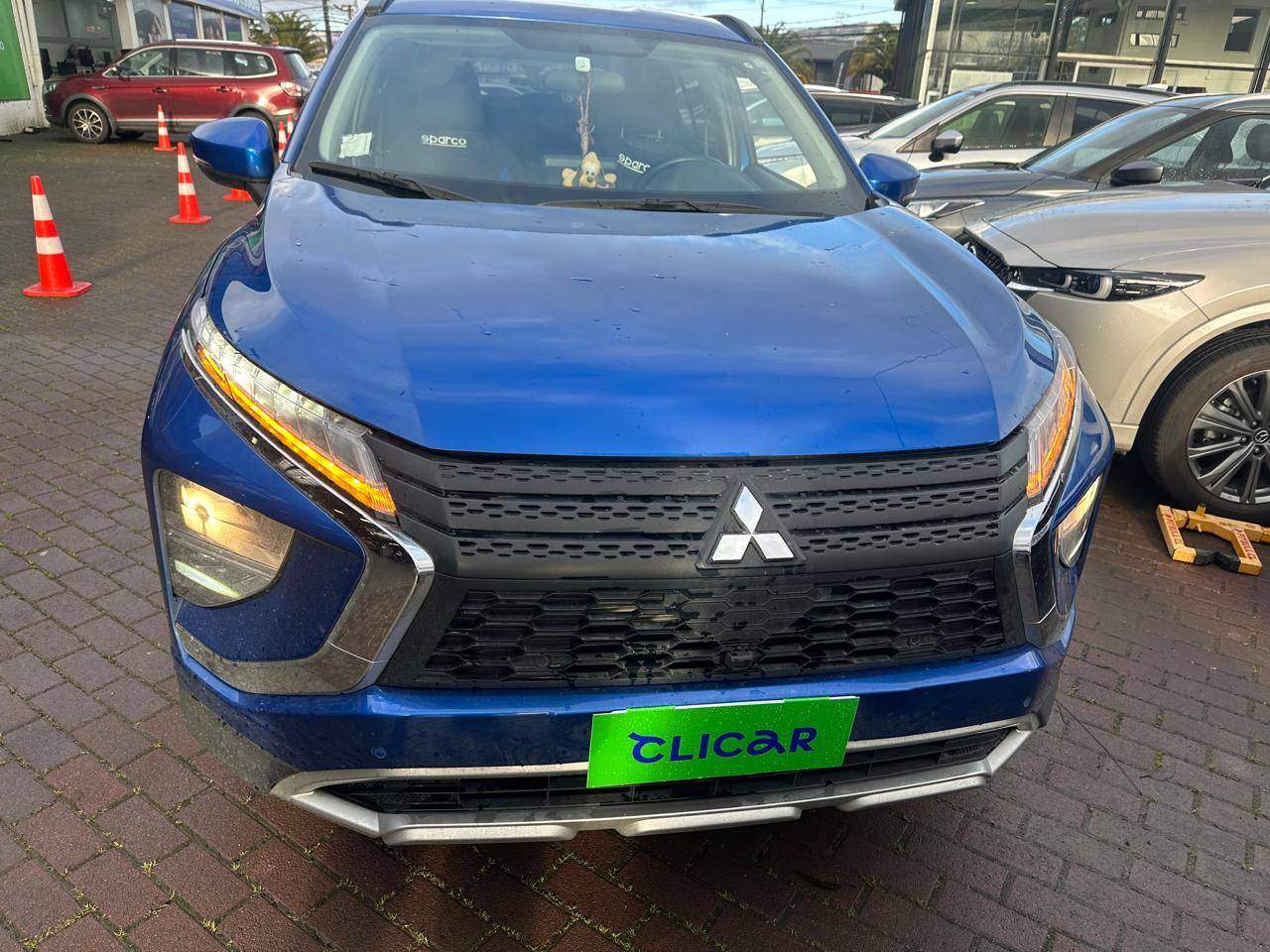 MITSUBISHI - 1