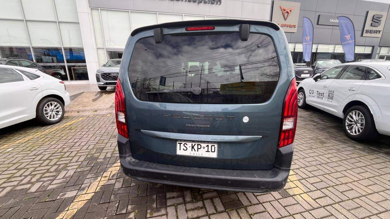 PEUGEOT - 5