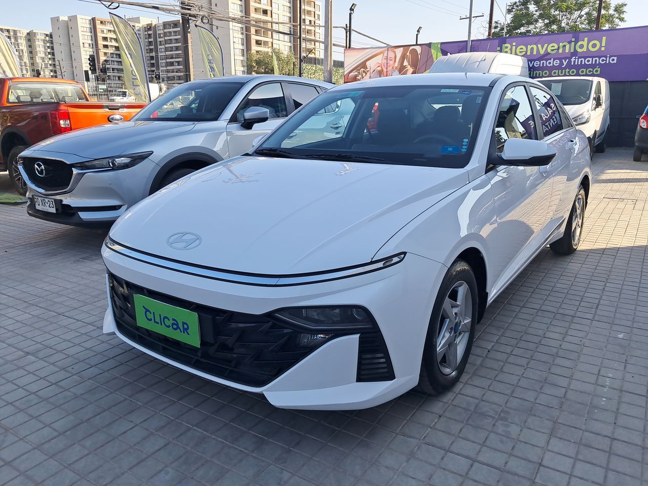 HYUNDAI - 3