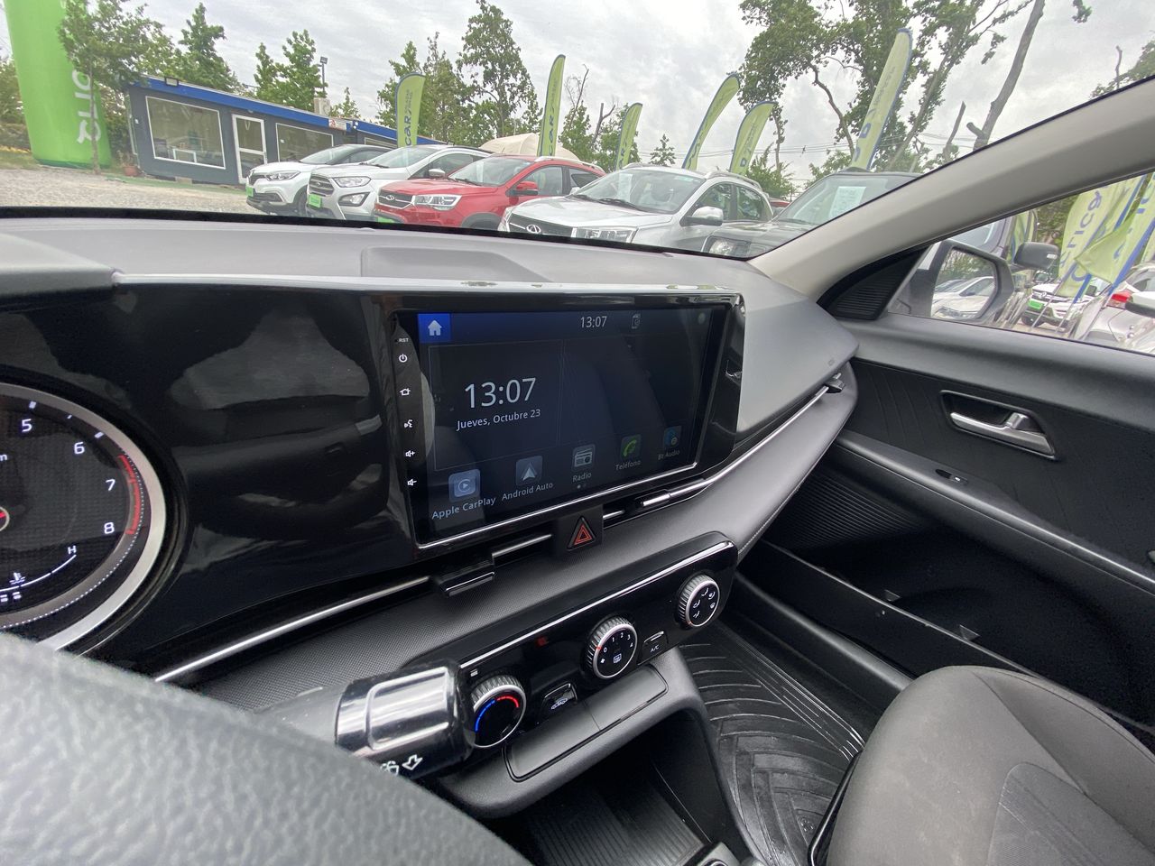 HYUNDAI - 28