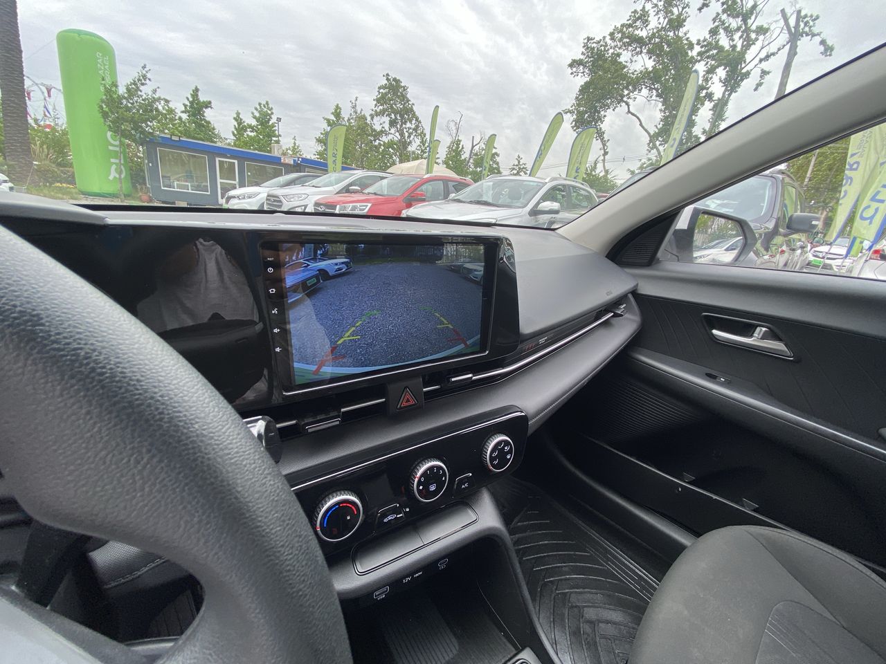HYUNDAI - 29