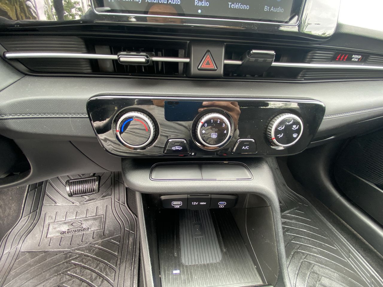 HYUNDAI - 30
