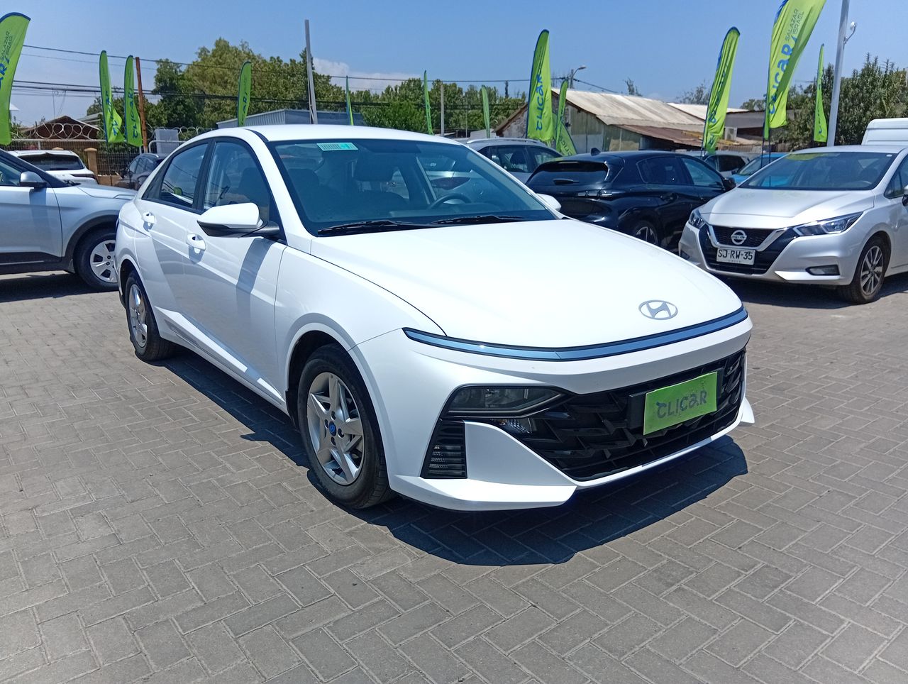 HYUNDAI - 1