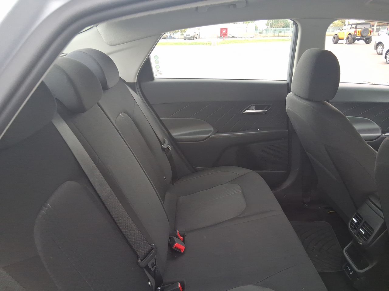 HYUNDAI - 11