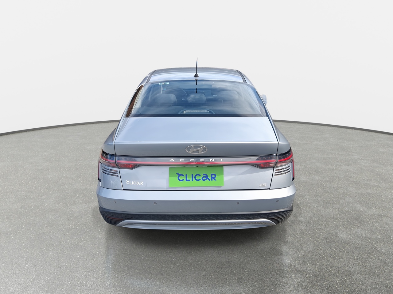 HYUNDAI - 6