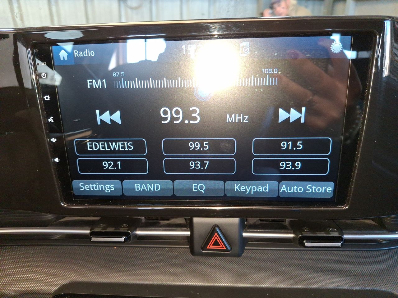HYUNDAI - 28