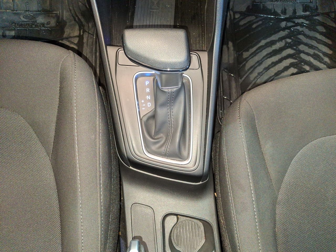 HYUNDAI - 31