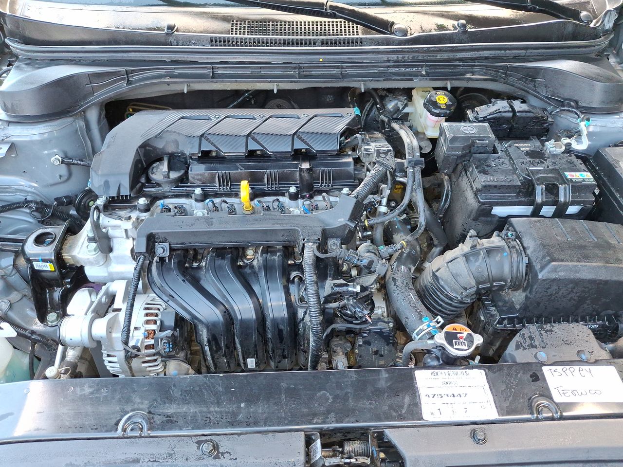 HYUNDAI - 17