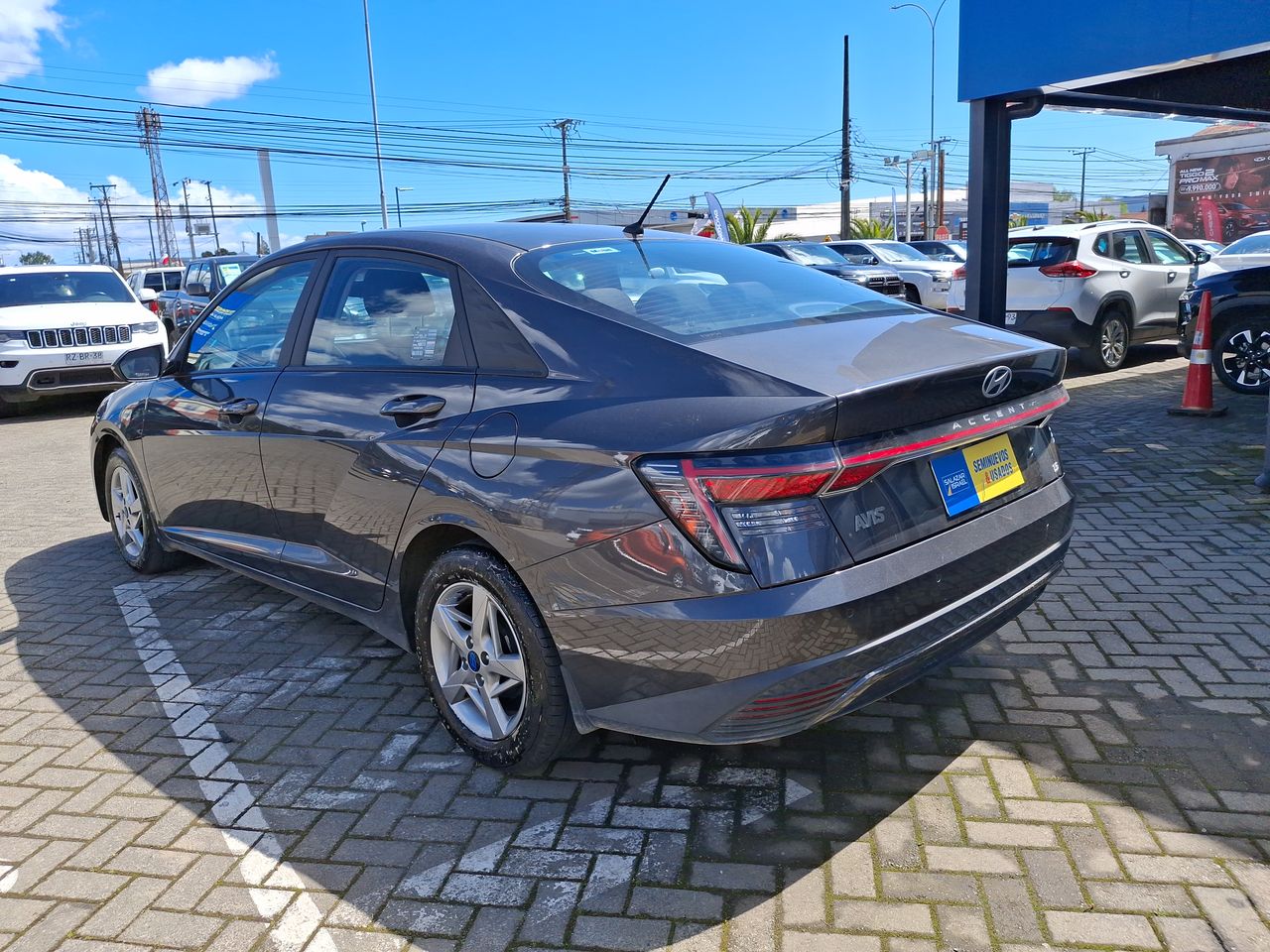 HYUNDAI - 5