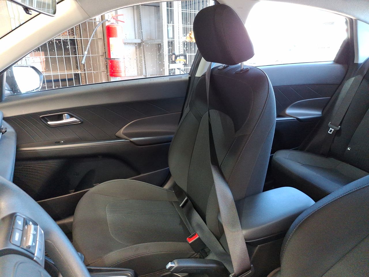 HYUNDAI - 10