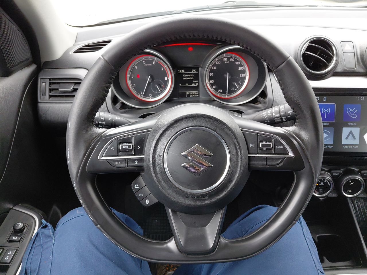 SUZUKI - 18