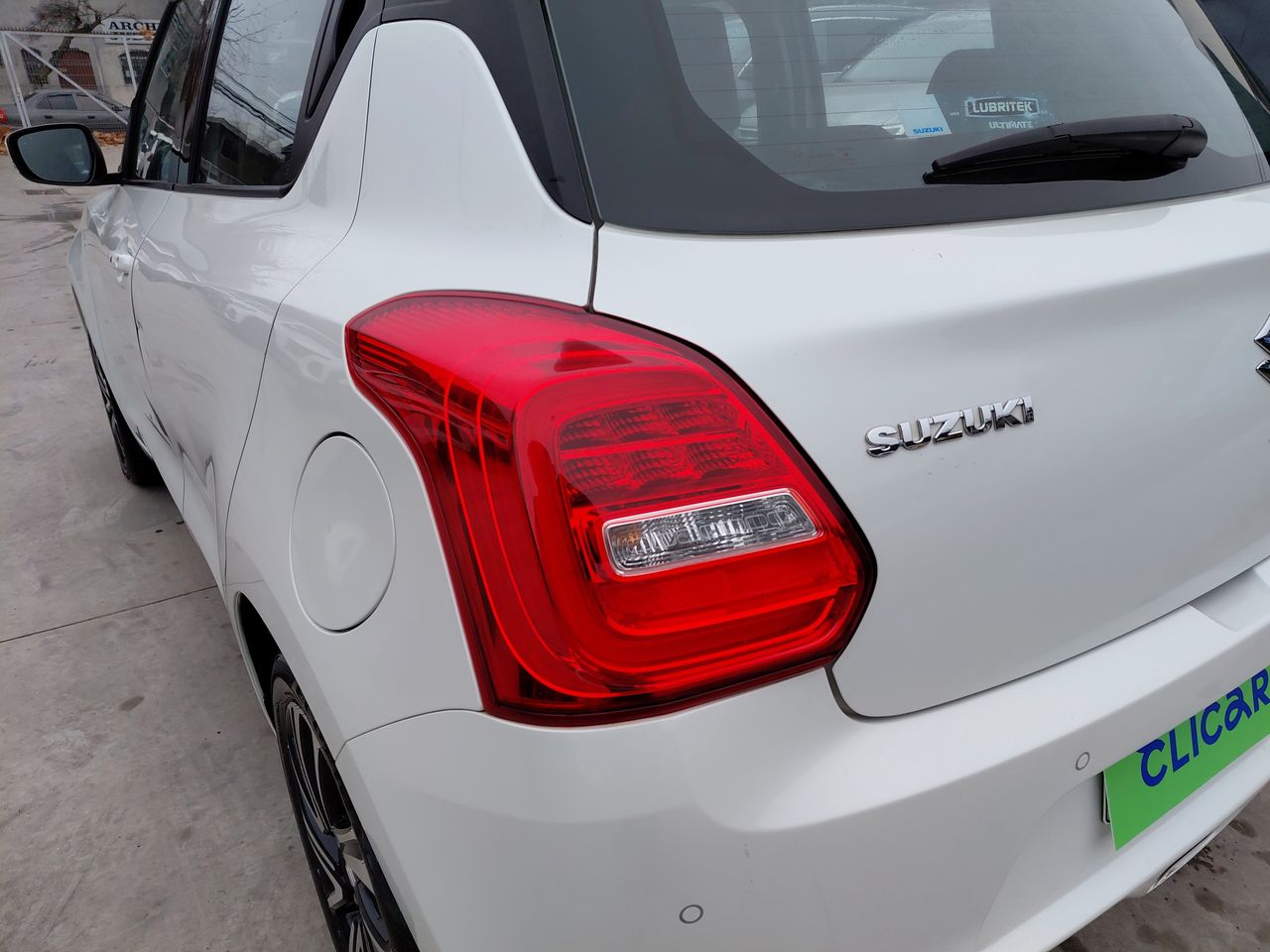 SUZUKI - 13