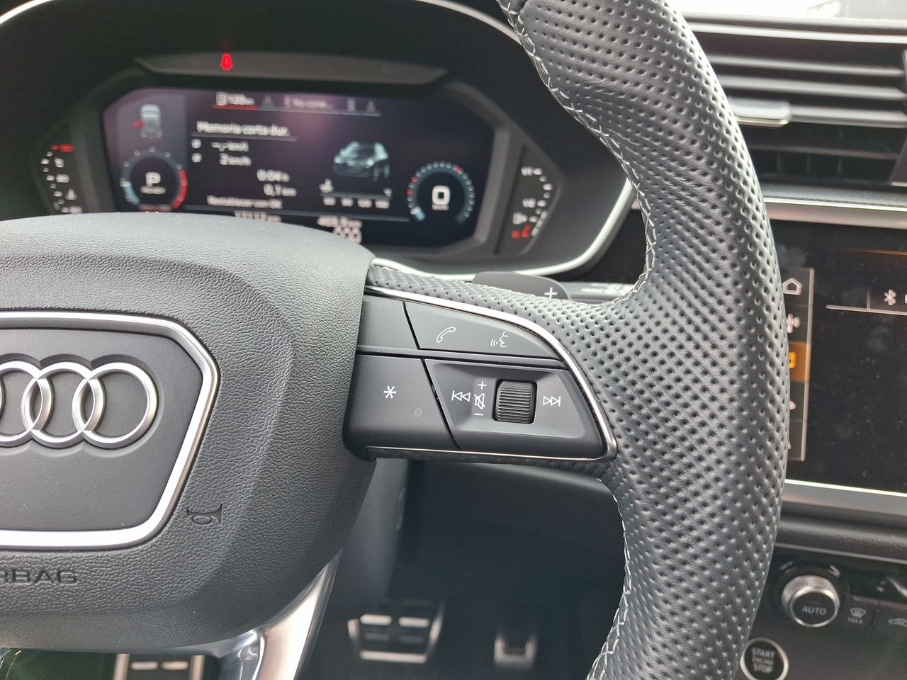 AUDI - 26