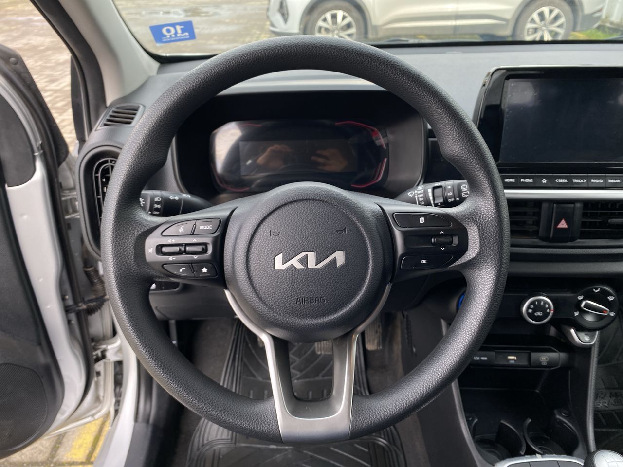 KIA Morning — foto 19 de 28