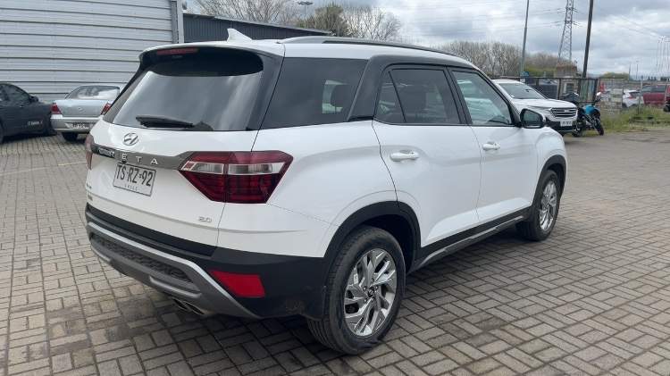 HYUNDAI - 4