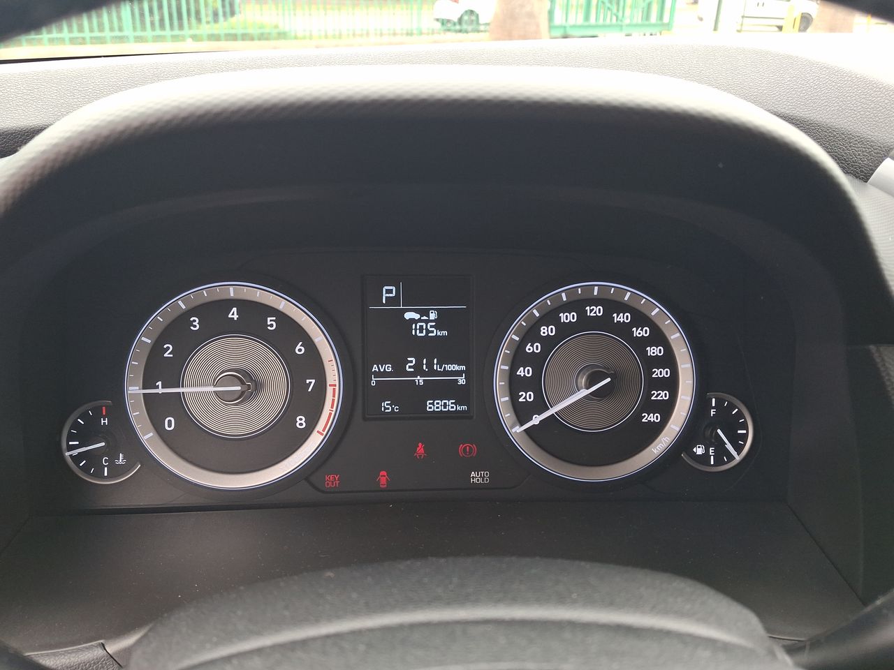 HYUNDAI - 27