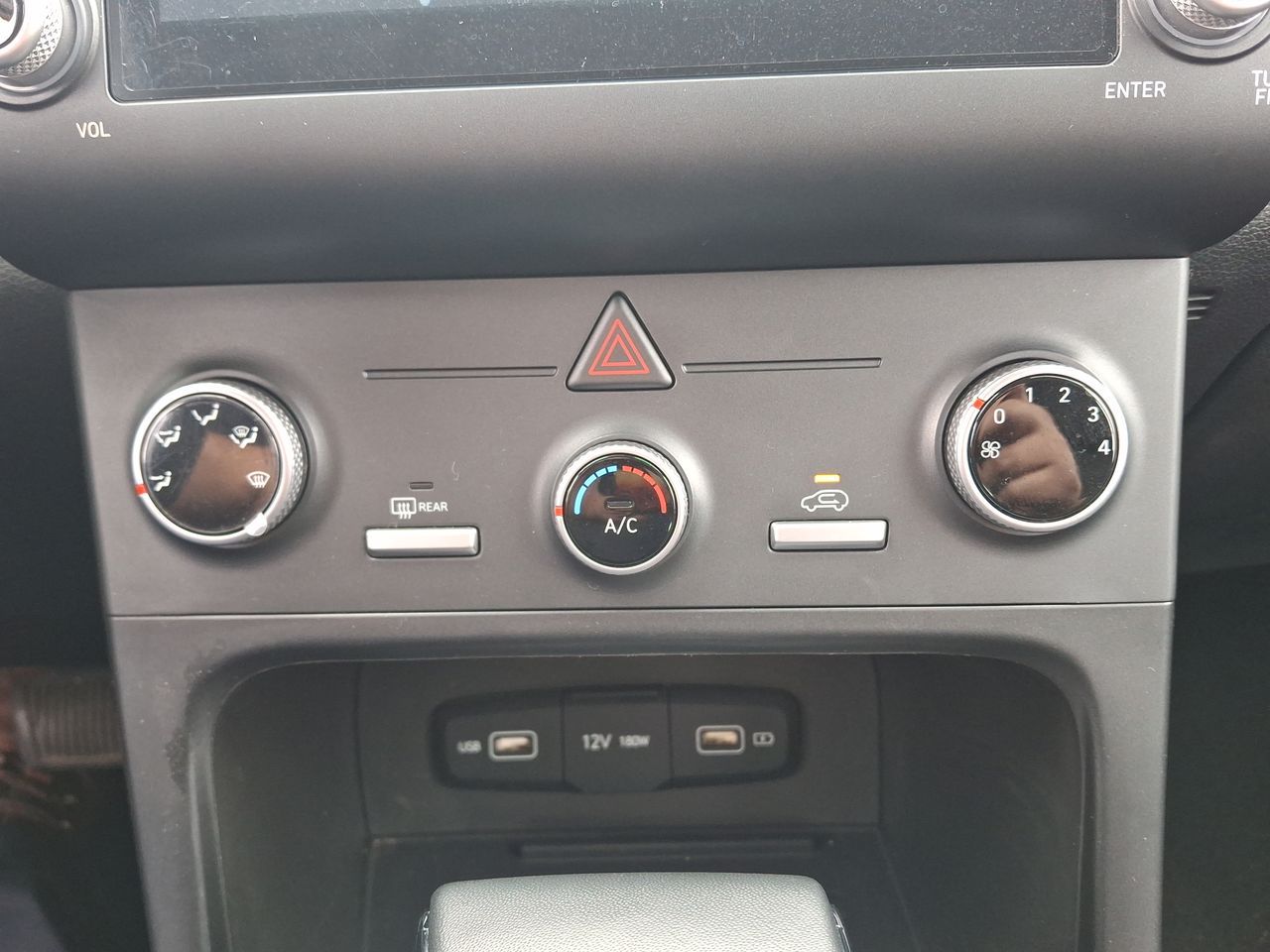 HYUNDAI - 30