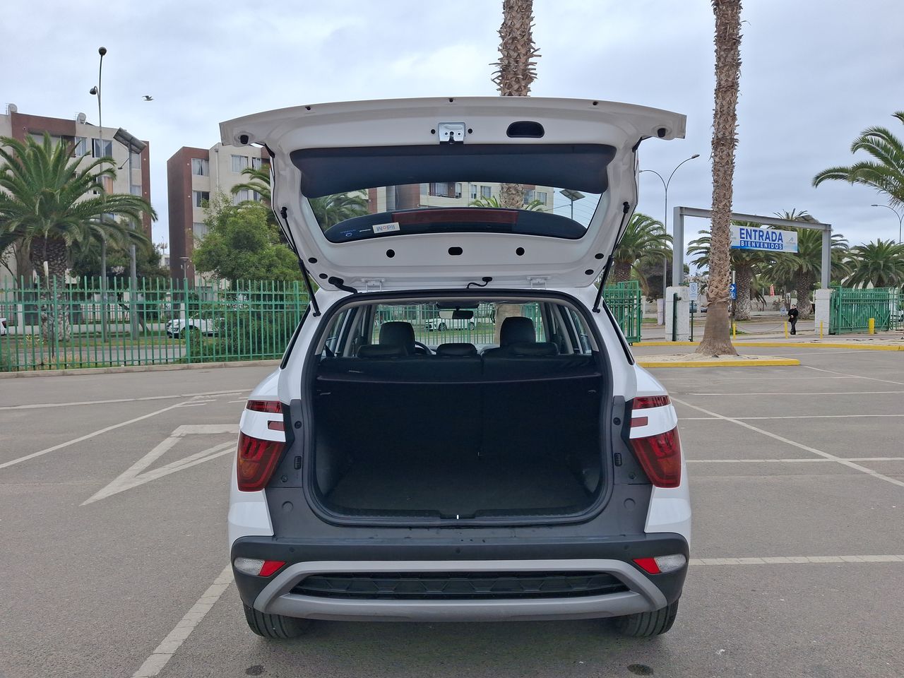 HYUNDAI - 21